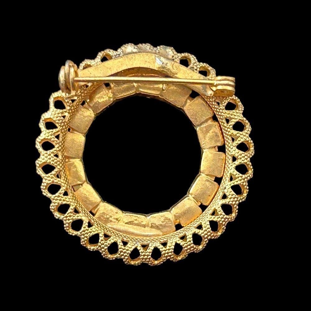 Beautiful Vintage Gold And Rhinestone Brooch - Picture 3 of 4